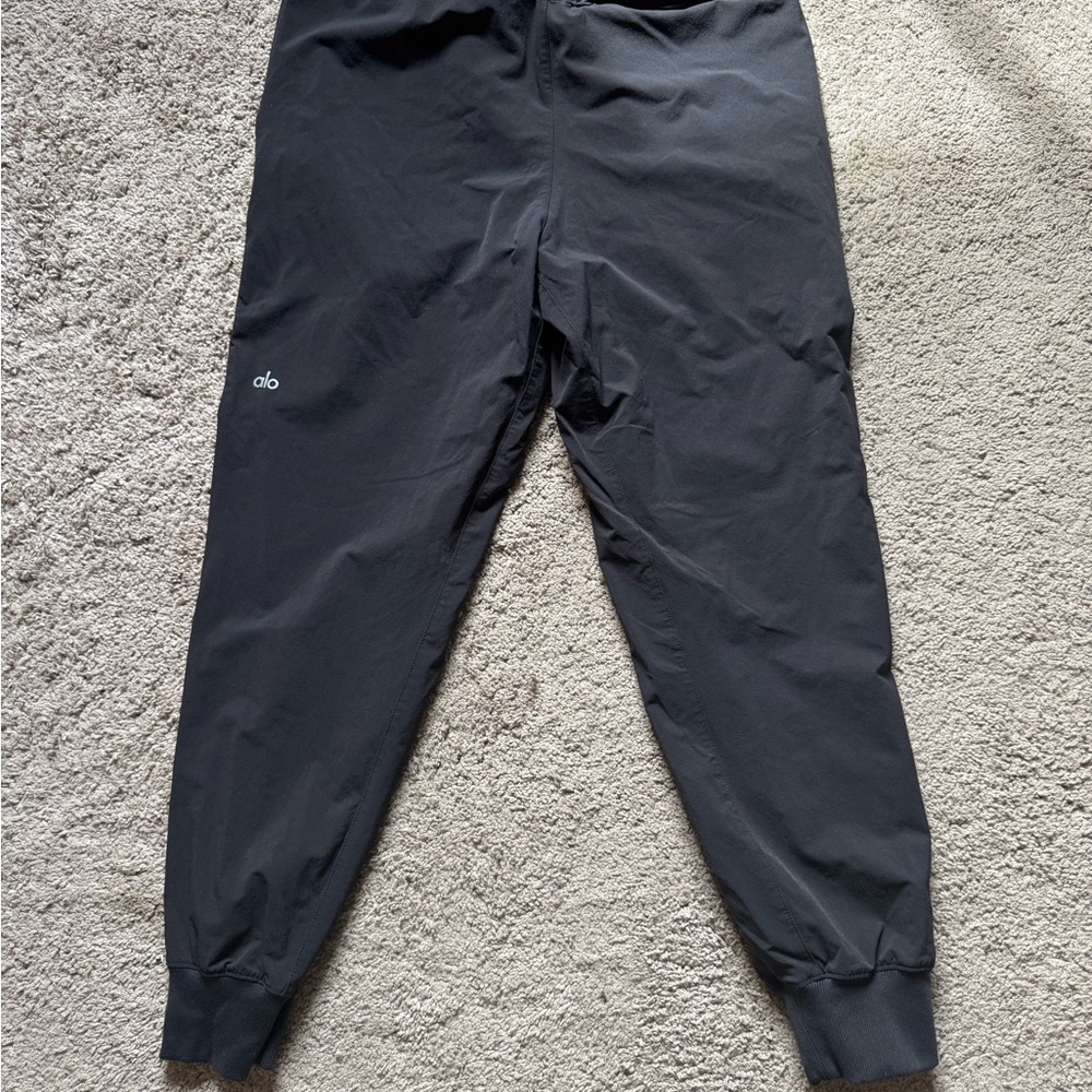 Alo Black Jogger Pants like new